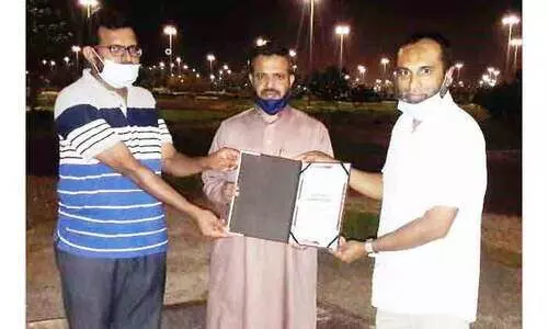 അ​ബ്​​ദു​ൽ മ​ജീ​ദ് സു​ഹ്‌​രി​ക്ക് യാ​ത്ര​യ​യ​പ്പ് ന​ൽ​കി