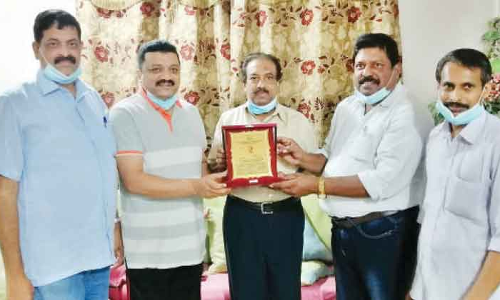 യാ​ത്ര​യ​യ​പ്പ്​ ന​ൽ​കി