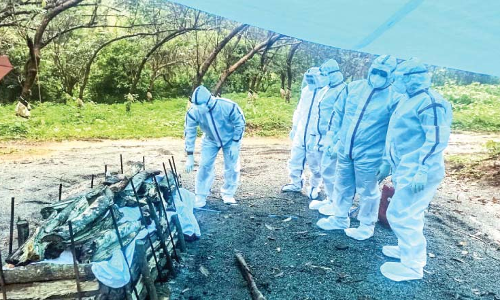 കോ​വി​ഡ് ബാ​ധി​തന്‍റെ മൃ​ത​ദേ​ഹം ക്രൈസ്തവ ആചാരപ്രകാരം ദ​ഹി​പ്പി​ച്ചു