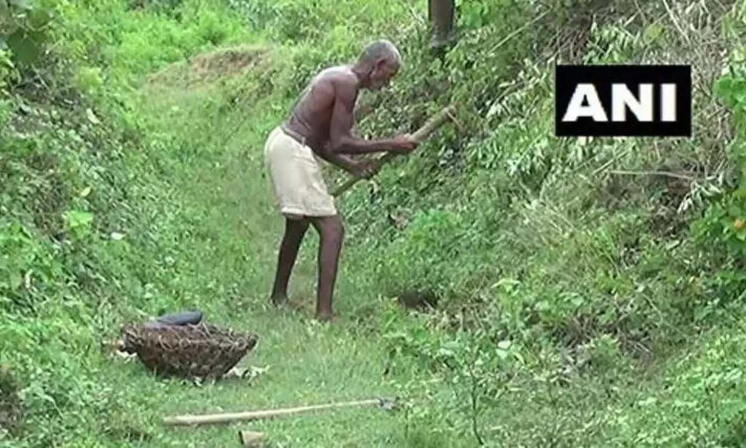 കൃഷിക്ക്​ വെള്ളമെത്തിക്കാൻ ലോങ്കി നിർമിച്ചത് മൂന്ന്​ കിലോമീറ്റർ കനാൽ; പൂർത്തിയായത്​ 30 വർഷം കൊണ്ട്​​