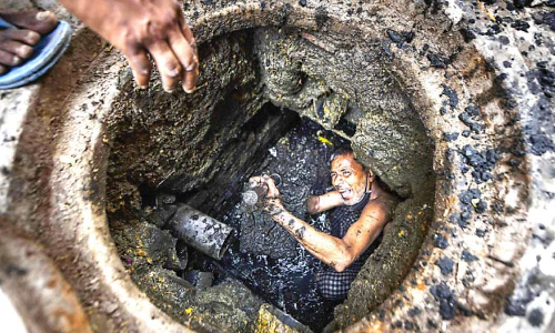 തോട്ടിപ്പണിക്ക്​ ശിക്ഷ കഠിനമാക്കും; ​ഭേ​ദ​ഗ​തി ബി​ൽ നാ​ളെ പാ​ർ​ല​മെൻറി​ൽ