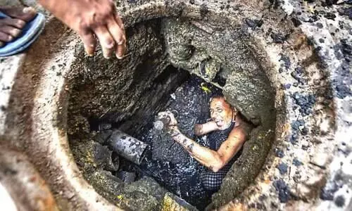 തോട്ടിപ്പണിക്ക്​ ശിക്ഷ കഠിനമാക്കും; ​ഭേ​ദ​ഗ​തി ബി​ൽ നാ​ളെ പാ​ർ​ല​മെൻറി​ൽ