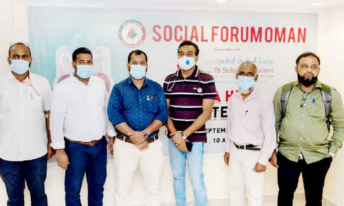 സോ​ഷ്യ​ൽ ഫോ​റം ഒ​മാ​ൻ ര​ക്​​ത​ദാ​ന ക്യാ​മ്പ്​ സം​ഘ​ടി​പ്പി​ച്ചു