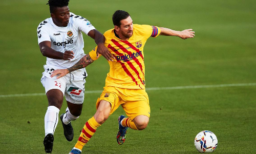 ട്രാൻസ്ഫർ യുദ്ധം പഴങ്കഥ; ബാഴ്സക്കായി സന്നാഹത്തിൽ ബൂട്ടുകെട്ടി മെസ്സി ട്രാൻസ്ഫർ യുദ്ധം പഴങ്കഥ; ബാഴ്സക്കായി സന്നാഹത്തിൽ ബൂട്ടുകെട്ടി മെസ്സി