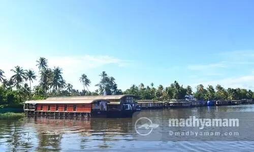 ടൂറിസം മേഖലക്ക്​ പ്രത്യേക സഹായ പദ്ധതി; ഹൗ​സ്‌​ബോ​ട്ടു​ക​ൾ​ക്ക് മെ​യി​ൻ​റ​ന​ൻ​സ് ഗ്രാ​ൻറ്​