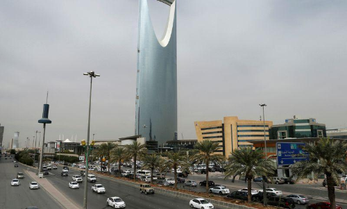 സൗദിയിൽ വേതന സുരക്ഷാനിയമം അവസാന ഘട്ടം ഡിസംബർ മുതൽ പ്രാബല്യത്തിൽ