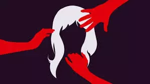 മെഡിക്കൽ കോളജ്​ പരിസരം കേന്ദ്രീകരിച്ച് ഓൺലൈൻ പെൺവാണിഭം: സംഘം പിടിയിൽ