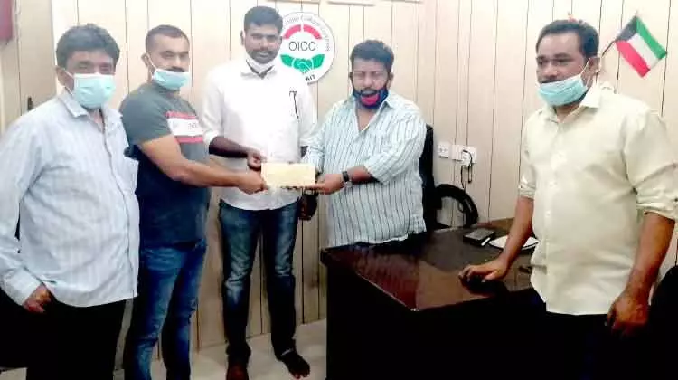 സാ​മ്പ​ത്തി​ക സ​ഹാ​യം ന​ൽ​കി