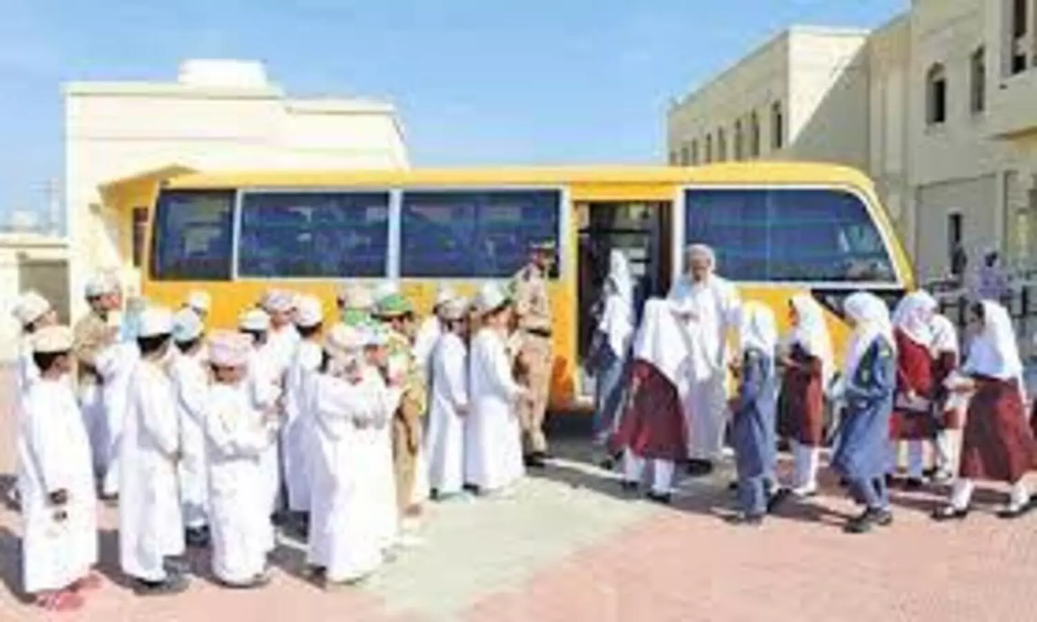 കോവിഡ്​ കേസുകൾ ഉയർന്നാൽ സ്​കൂളുകൾ   തുറക്കില്ല - എം.ഒ.എച്ച്​ അണ്ടർ സെക്രട്ടറി