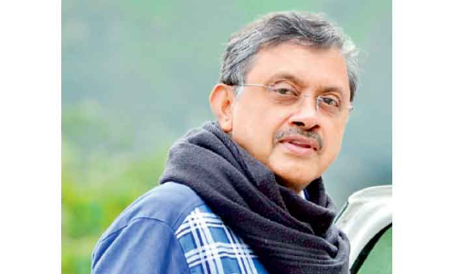 ഡോ. ​മു​ഹ​മ്മ​ദ്​ അ​ഷ്റ​ഫ് ജ​ന്മ​നാ​ട്ടി​ലേ​ക്ക്​ മ​ട​ങ്ങു​ന്നു; 25 വ​ർ​ഷ​ത്തി​ന്​ ശേ​ഷം