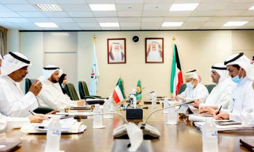 കുവൈത്ത്​ ധനമന്ത്രിയും ജി.സി.സി സെക്രട്ടറിയും സാമ്പത്തിക നില ചർച്ച ചെയ്​തു