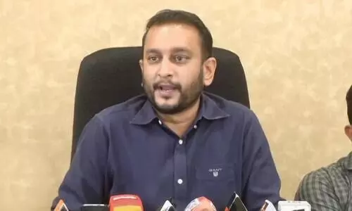 ജലീൽ മതനേതാക്കളെ ഫോണിൽ വിളിച്ച് സഹായം അഭ്യർഥിക്കുന്നു -പി.കെ ഫിറോസ്