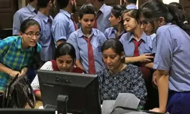 പ്ലസ്​ വൺ മുന്നാക്ക സംവരണം: ആളില്ലാ സീറ്റുകൾ കൂടുതൽ സീറ്റില്ലാ ജില്ലകളിൽ