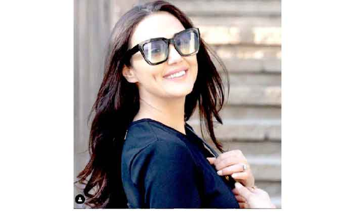 പ്രീ​തി സി​ൻ​റ ദു​ബൈ​യി​ൽ