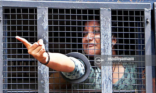 രാജിവെക്കൂ... പുറത്തുപോകൂ...