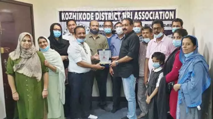 സത്യൻ വരൂണ്ടക്ക് കെ.ഡി.എൻ.എ യാത്രയയപ്പ് നൽകി