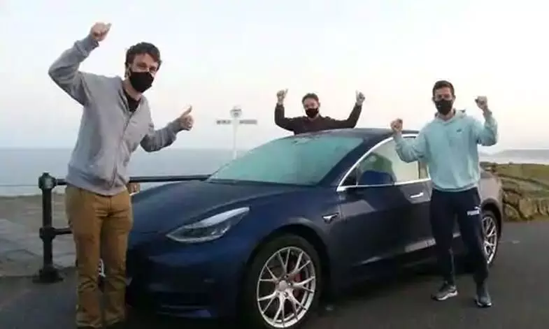 ടെസ്ലയുടെ മോഡൽ 3 ഗിന്നസ് റെക്കോഡിൽ ടെസ്ലയുടെ മോഡൽ 3 ഗിന്നസ് റെക്കോഡിൽ