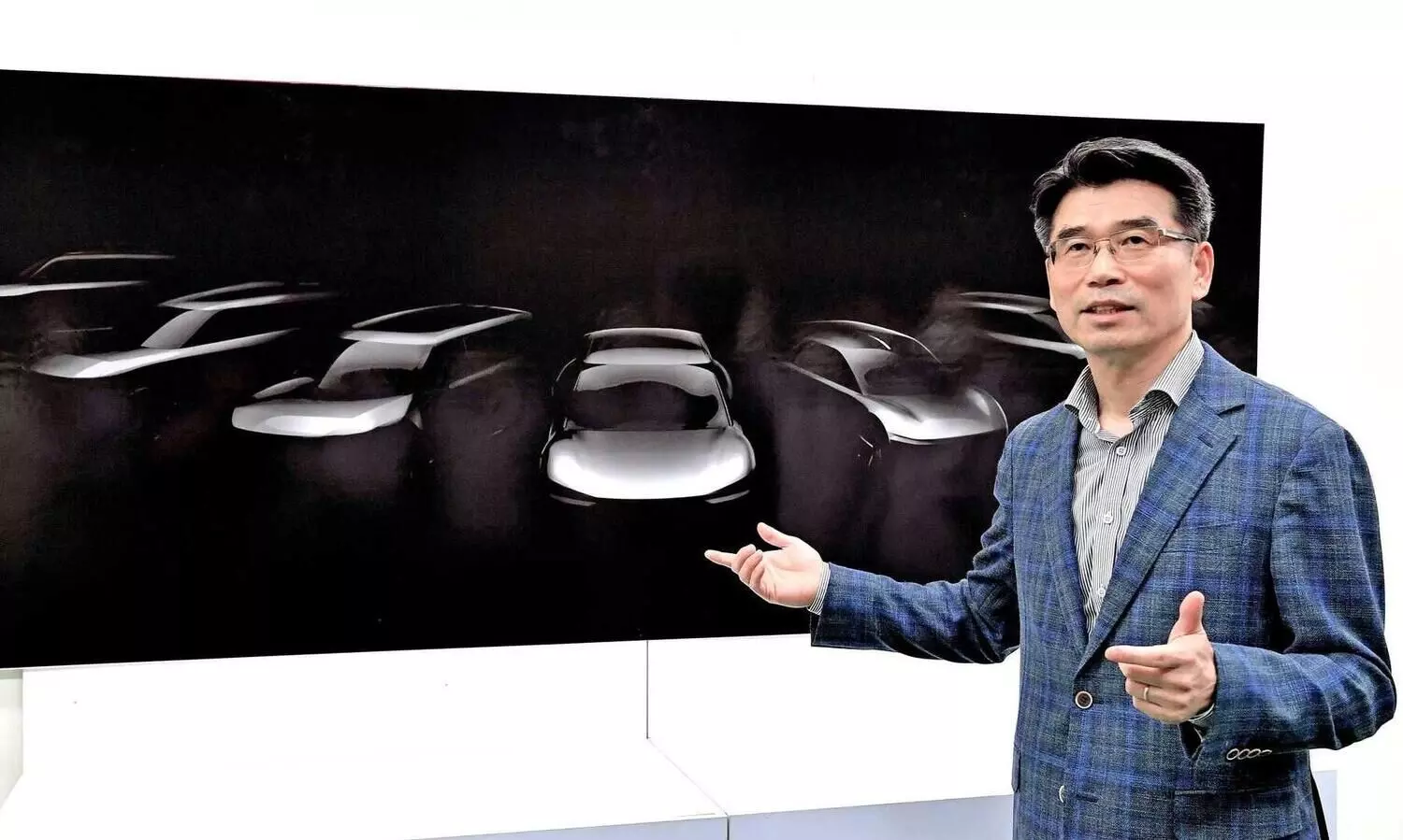 ഏഴ്​ വർഷം, ഏഴ്​ വാഹനങ്ങൾ; ഇ.വി സ്​ട്രാറ്റജി പ്രഖ്യാപിച്ച്​ കിയ