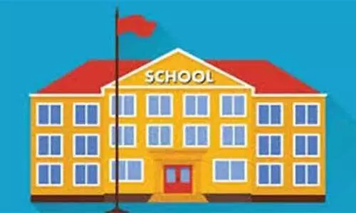 സാ​മ്പ​ത്തി​കാ​രോ​പ​ണം: ദ​മ്മാം ഇന്ത്യൻ സ്​​കൂ​ൾ പ്രി​ൻ​സി​പ്പ​ലി​നെ പു​റ​ത്താ​ക്കി