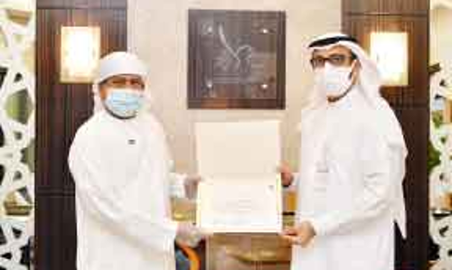 ആദരമേറ്റുവാങ്ങി ഷാനവാസ്​ മടങ്ങുന്നു