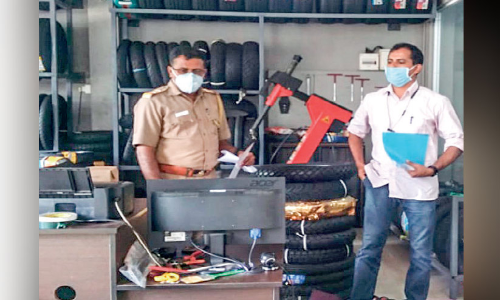 പുക പരിശോധന കേന്ദ്രങ്ങളിൽ പരിശോധന; ഇനി നിരക്ക്​ ഇങ്ങനെ