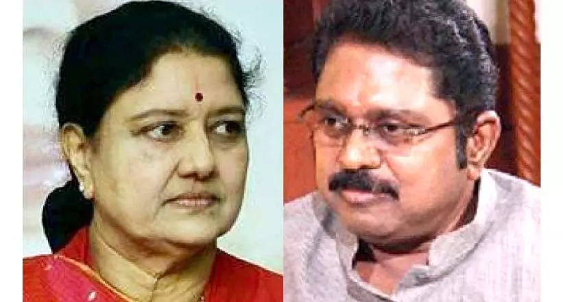 ശശികല ജനുവരി 27ന് മോചിതയാവും; രാഷ്ട്രീയ നീക്കങ്ങളുമായി ദിനകരൻ ശശികല ജനുവരി 27ന് മോചിതയാവും; രാഷ്ട്രീയ നീക്കങ്ങളുമായി ദിനകരൻ