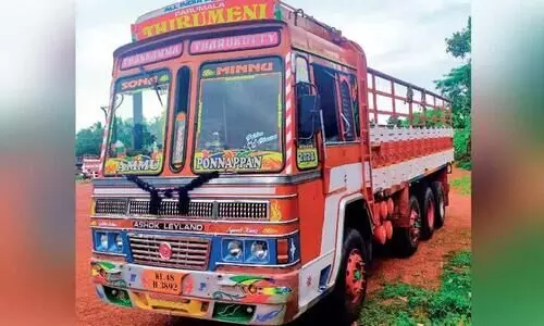 പണക്കടത്ത്​ കേസ്​: പ്ര​ധാ​ന പ്ര​തി ഷി​ജോ​ക്ക്​ ര​ഹ​സ്യ അ​റ​ക​ളു​ള്ള പ​ത്ത്​ ലോ​റി​ക​ൾ