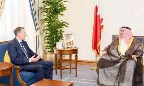 ജ​ര്‍മ​ന്‍ അം​ബാ​സ​ഡ​റെ ശൈ​ഖ് ഖാ​ലി​ദ് സ്വീ​ക​രി​ച്ചു