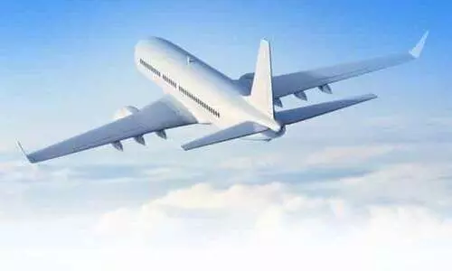 എയർ ബബ്​ൾ വന്നിട്ടും വി​െട്ടാഴിയാതെ വിവാദം