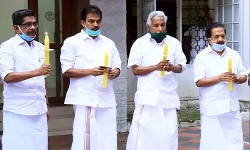 മനുഷ്യത്വ രാഷ്ട്രീയമാണ് ഉമ്മൻ ചാണ്ടി