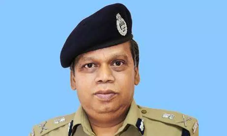 വിരമിക്കുന്നതിനു മുമ്പുതന്നെ ബെഹ്റയെ മറ്റൊരു തസ്തികയിൽ നിയമിക്കാൻ നീക്കം വിരമിക്കുന്നതിനു മുമ്പുതന്നെ ബെഹ്റയെ മറ്റൊരു തസ്തികയിൽ നിയമിക്കാൻ നീക്കം