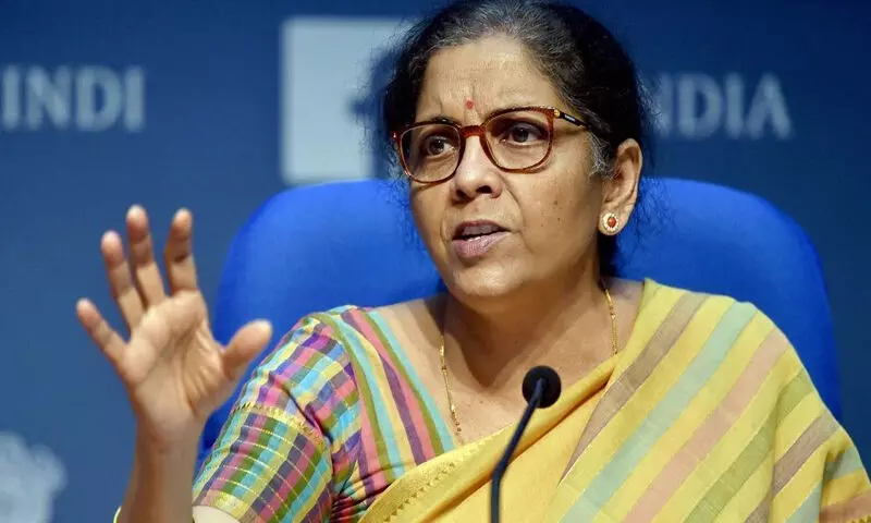 ജി.എസ്.ടി: സംസ്ഥാനങ്ങളുമായുള്ള തർക്കം പരിഹരിക്കാൻ പുതിയ ഫോർമുലയുമായി കേന്ദ്രം ജി.എസ്.ടി: സംസ്ഥാനങ്ങളുമായുള്ള തർക്കം പരിഹരിക്കാൻ പുതിയ ഫോർമുലയുമായി കേന്ദ്രം