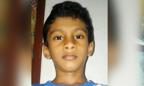 തലയിൽ തേങ്ങ വീണ് ചികിൽസയിലായിരുന്ന വിദ്യാർഥി മരിച്ചു