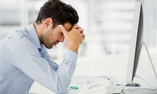 രാജ്യത്ത്​ തൊഴിലില്ലായ്​മ കുതിക്കുന്നു; വൈറ്റ്​ കോളർ ജോലിക്കാർക്ക്​ ദുരിതം