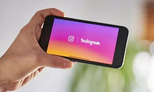 ഫോൺ കാമറ വഴി ഇൻസ്​റ്റഗ്രാമിൽ ചാരപ്പണി; ഫേസ്ബുക്കിനെതിരെ കേസെടുക്കും