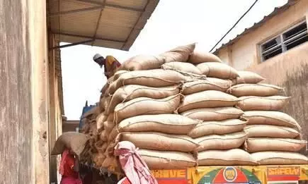 അവധിദിനങ്ങളിൽ 278 കാർഡുകളിൽ റേഷൻകൊള്ള