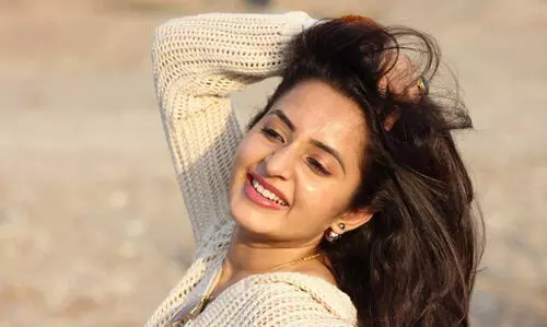 കൂറുമാറിയ നടി ഭാമയെ യൂദാസിനോട് ഉപമിച്ച് എൻ.എസ് മാധവൻ