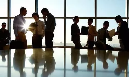 തൊഴിലാളികൾ 300ൽ താഴെയെങ്കിൽ സർക്കാർ അനുവാദമില്ലാതെ പിരിച്ചു വിടാം; ക​മ്പ​നി​കൾ  പൂട്ടാം