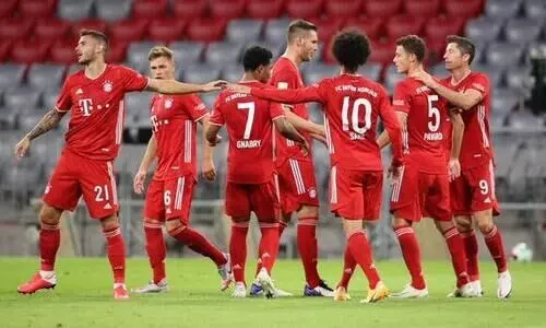 എട്ടിെൻറ കളി തുടർന്ന് ബയേൺ; ഷാൾകെയെ തോൽപിച്ചത് 8-0ത്തിന് എട്ടിെൻറ കളി തുടർന്ന് ബയേൺ; ഷാൾകെയെ തോൽപിച്ചത് 8-0ത്തിന്