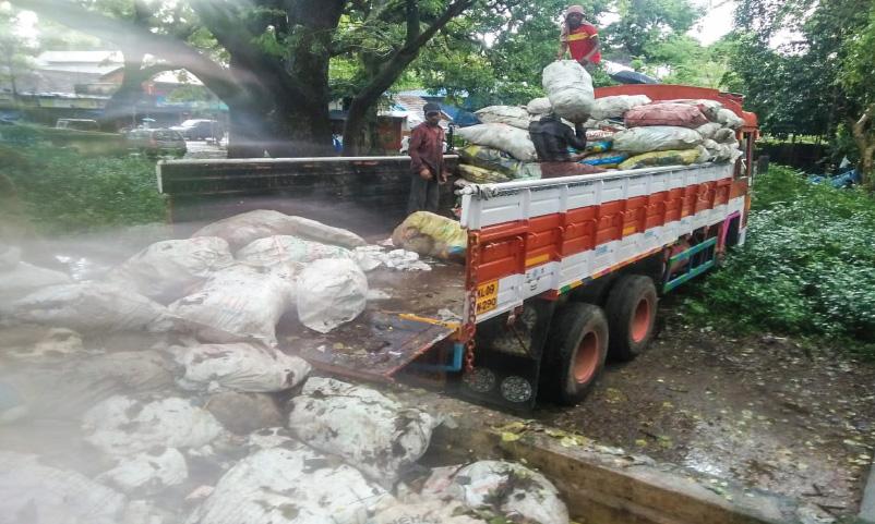 അജൈവ മാലിന്യ ശേഖരണത്തിലും കൊടുങ്ങല്ലൂർ നഗരസഭക്ക് നേട്ടം അജൈവ മാലിന്യ ശേഖരണത്തിലും കൊടുങ്ങല്ലൂർ നഗരസഭക്ക് നേട്ടം