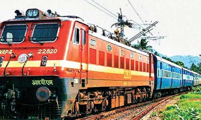 തിരുവനന്തപുരത്ത്നിന്ന് ഡൽഹിയിലേക്ക് സ്പെഷൽ ട്രെയിനുകൾ തിരുവനന്തപുരത്ത്നിന്ന് ഡൽഹിയിലേക്ക് സ്പെഷൽ ട്രെയിനുകൾ