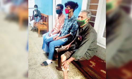 മാനന്തവാടിയിൽ തെരുവുനായ് ശല്യം; മൂന്നുപേരെ കടിച്ചു മാനന്തവാടിയിൽ തെരുവുനായ് ശല്യം; മൂന്നുപേരെ കടിച്ചു