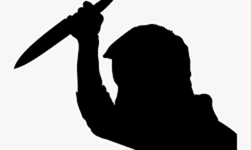 ജീ​പ്പി​ൽ യാ​ത്ര​ക്കാ​രെ ക​യ​റ്റു​ന്ന​തി​നെ​ച്ചൊ​ല്ലി ത​ർ​ക്കം, ഒ​രാ​ൾ​ക്ക്​ വെ​​ട്ടേ​റ്റു