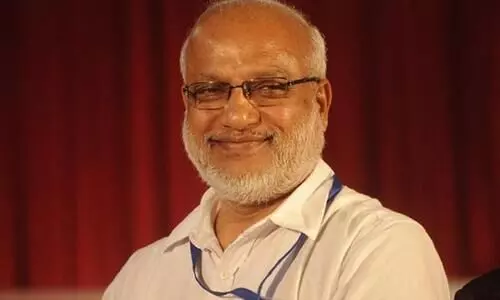 പ്രസവമുറിയിൽ സിസേറിയന്​ ഭാഗിക സാക്ഷിയായി; കോവിഡ്​കാല അനുഭവം പങ്കു​െവച്ച്​ എം.എ ബേബി