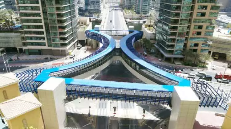 മ​റീ​ന​യി​ൽ മ​നോ​ഹ​ര​  ന​ട​പ്പാ​ല​ങ്ങ​ൾ തു​റ​ന്നു ആ​ർ.​ടി.​എ