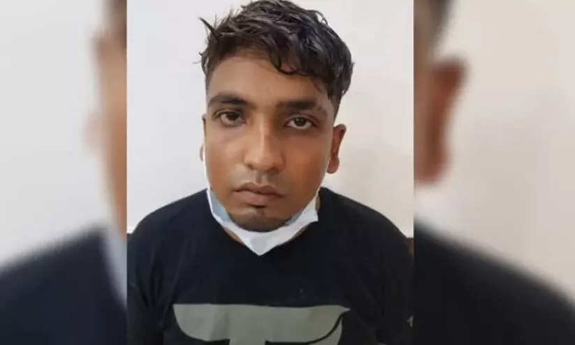 കാർ ഡ്രൈവർമാരിൽ നിന്ന് ഗുണ്ടാപിരിവ്; സംഘത്തിലുൾപ്പെട്ടയാൾ അറസ്റ്റിൽ കാർ ഡ്രൈവർമാരിൽ നിന്ന് ഗുണ്ടാപിരിവ്; സംഘത്തിലുൾപ്പെട്ടയാൾ അറസ്റ്റിൽ