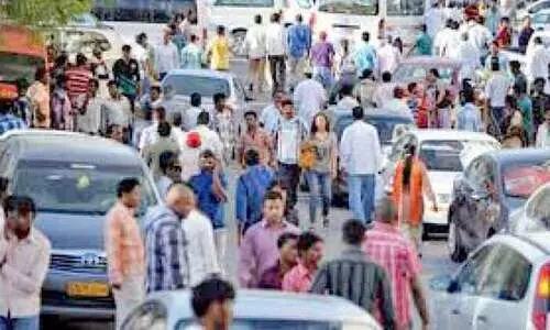 ആ​ഗ​സ്​​റ്റി​ൽ ഒ​മാ​നി​ലെ വി​ദേ​ശി ജ​ന​സം​ഖ്യ കു​റ​ഞ്ഞു