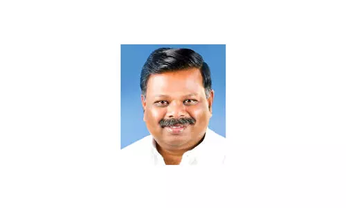 ദേ​വി​കു​ള​ത്ത്​ വി​ക​സ​ന​പ്പെ​രു​മ​ഴ –എ​സ്. രാ​ജേ​ന്ദ്ര​ൻ