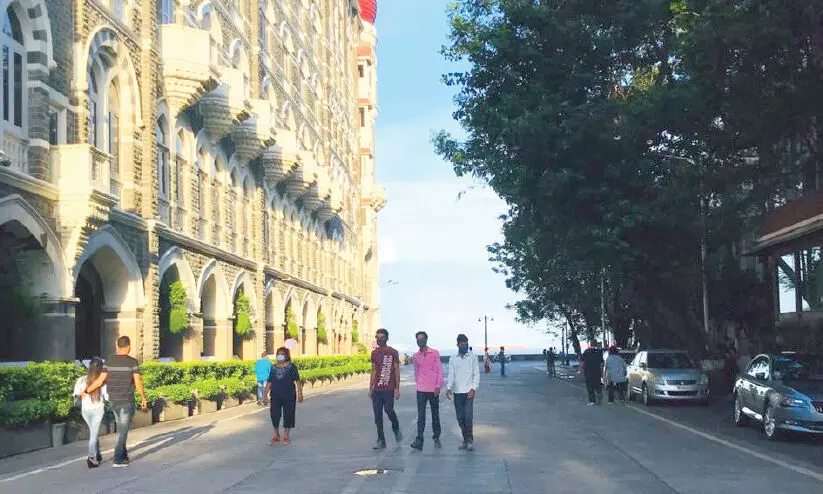 മഹാനഗരം നിശ്ചലമായപ്പോൾ പ്രതിസന്ധിയിലായ ഗ്രാമം