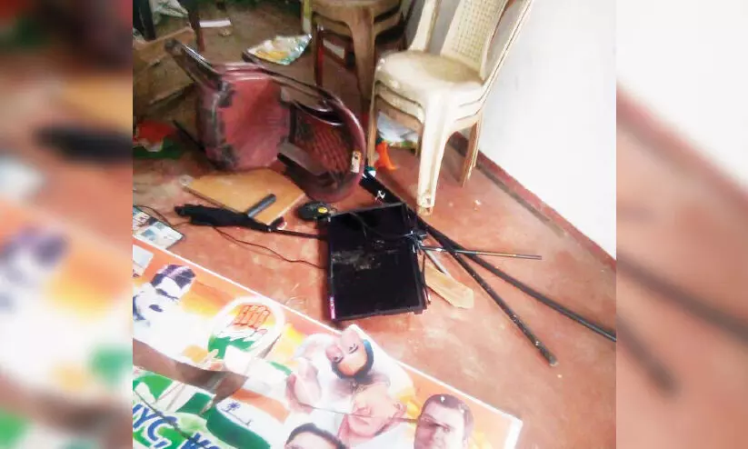 കണ്ണൂരിൽ കോൺഗ്രസ് ഓഫിസിനുനേരെ ആക്രമണം